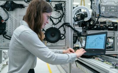 Manufacturing 2026 : 5 Technology Shifts Powered by MYOB Acumatica